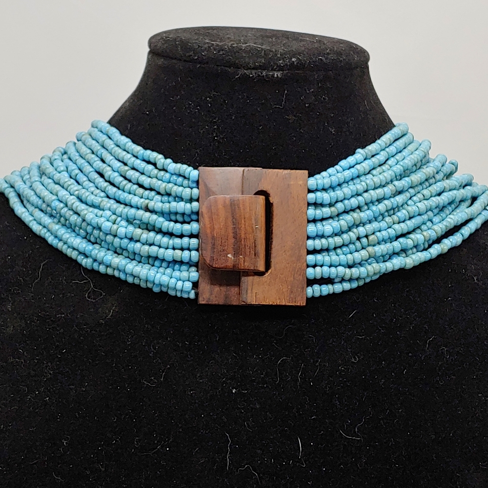 Vintage Multilayered Turquoise Necklace - Picture 2 of 3